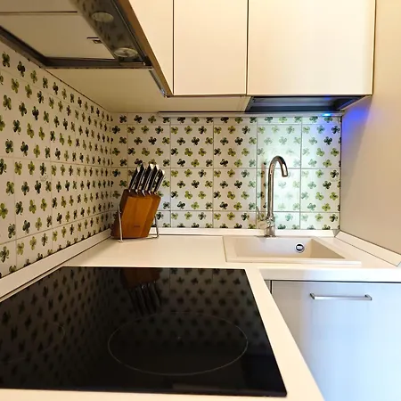 Apartament Hostdomus - Color *